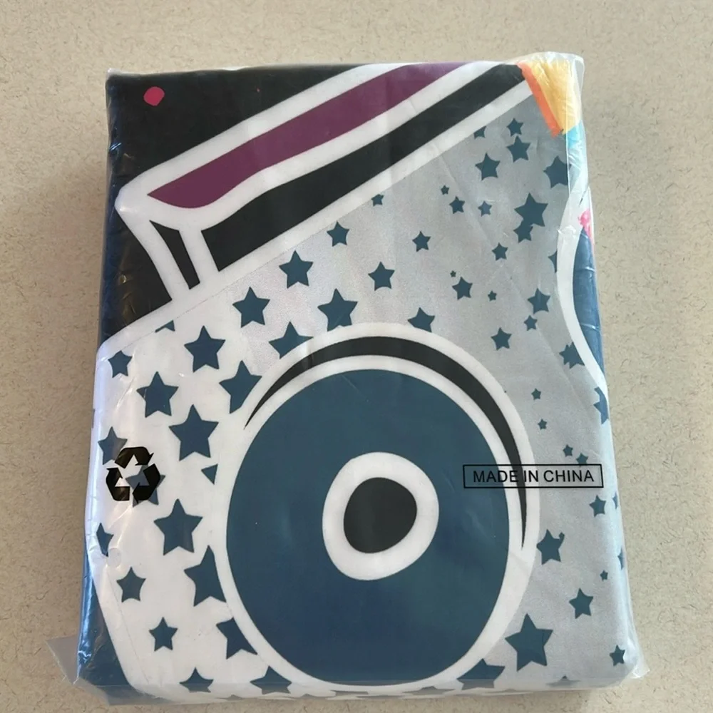 Music-Themed Duvet Cover 3-Piece Set Full Size Cover, Pillowcases NEW